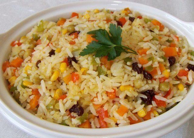 arroz à grega, receita de arroz à grega, como fazer arroz à grega, arroz com legumes, arroz de festa, arroz colorido