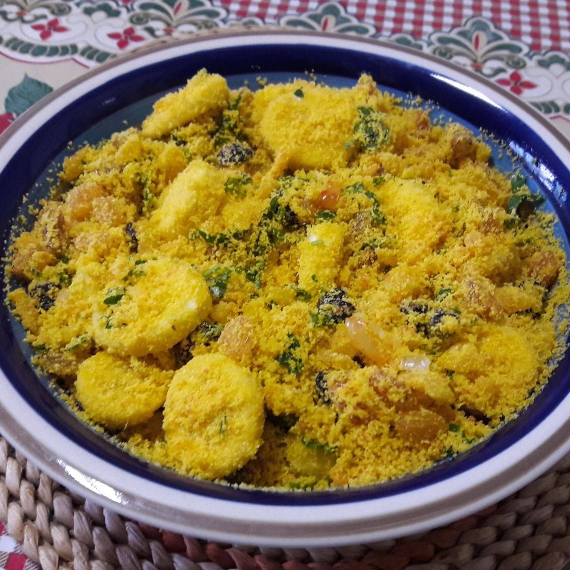 Farofa com banana, farofa de uva passa, farofa doce e salgada, receita de farofa, acompanhamento para churrasco, farofa para ceia, receita fácil de farofa,