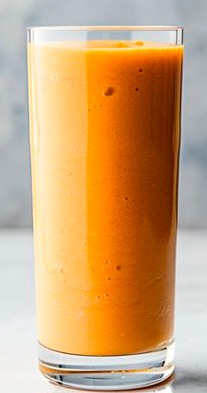 Smoothie de papaia, receita de smoothie de mamão, smoothie saudável, como fazer smoothie, smoothie com iogurte grego, smoothie tropical, bebida refrescante com mamão.