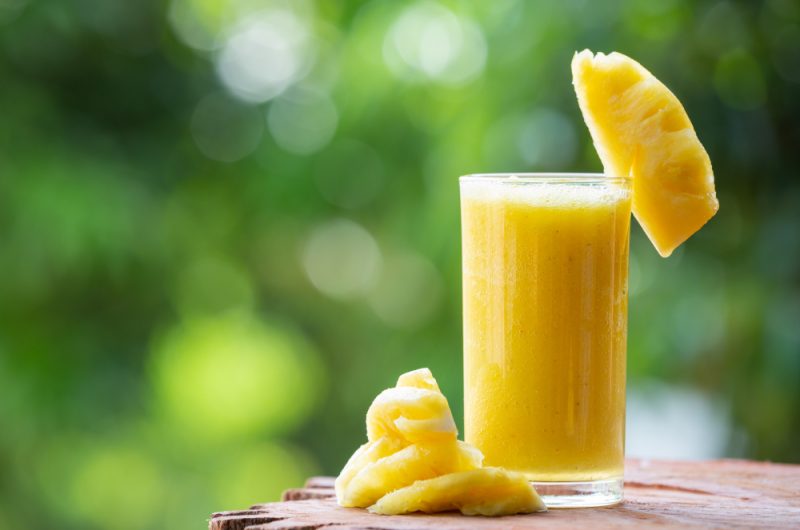 Suco da Casca de Abacaxi: Sabor e Sustentabilidade em Cada Gole