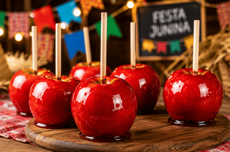 Maçã do Amor Perfeita: A Receita Tradicional com Casquinha Crocante de Festa Junina